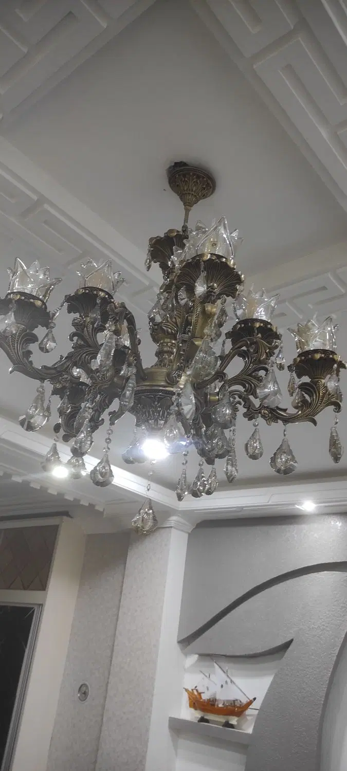 لوستر|لوستر و چراغ آویز|بندر کنگان, |دیوار