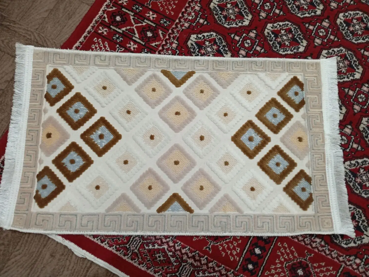 پادری|پادری|نسیم‌شهر, |دیوار
