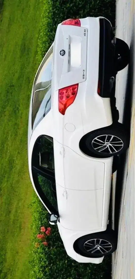 2017 Faw Besturn b50 F|خودرو سواری و وانت|تهران, سعادت‌آباد|دیوار
