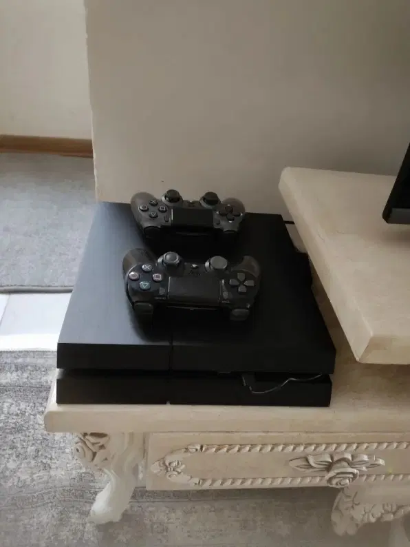 ps4 fat 1tb|کنسول، بازی ویدئویی و آنلاین|محمدشهر, ولدآباد|دیوار