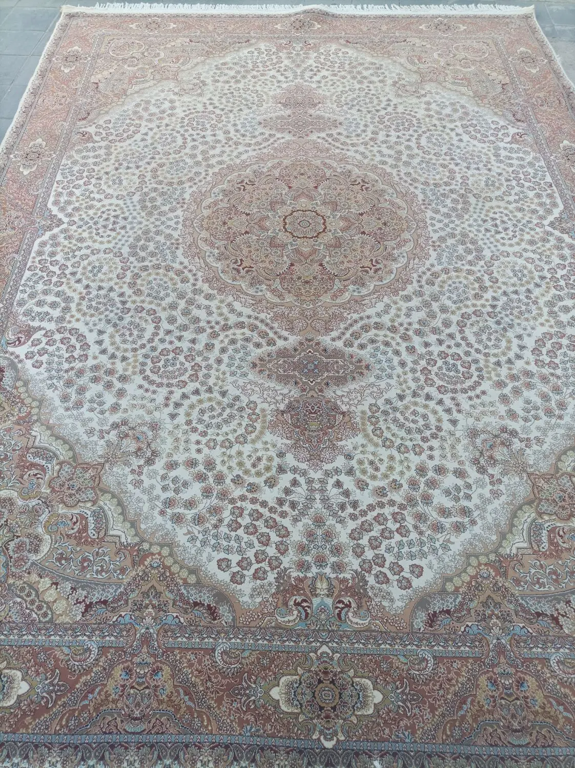 ۷۰۰شانه|فرش|مهاباد (آذربایجان غربی), |دیوار