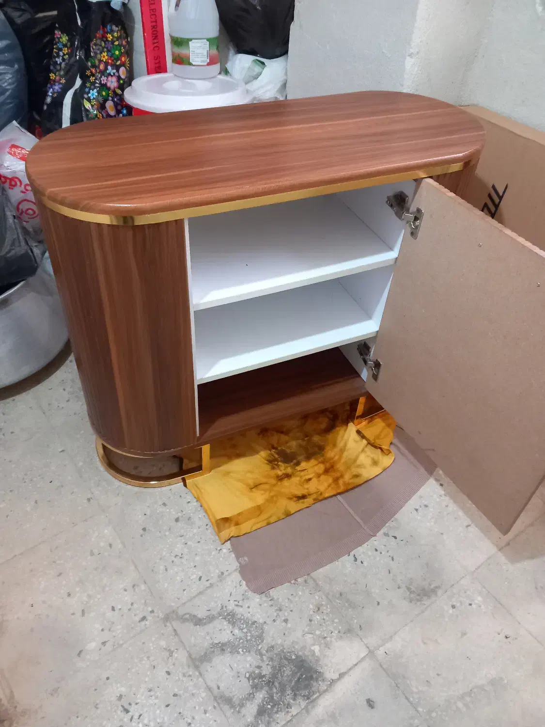 جاکفشی|جاکفشی، کمد، دراور|بیجار, |دیوار