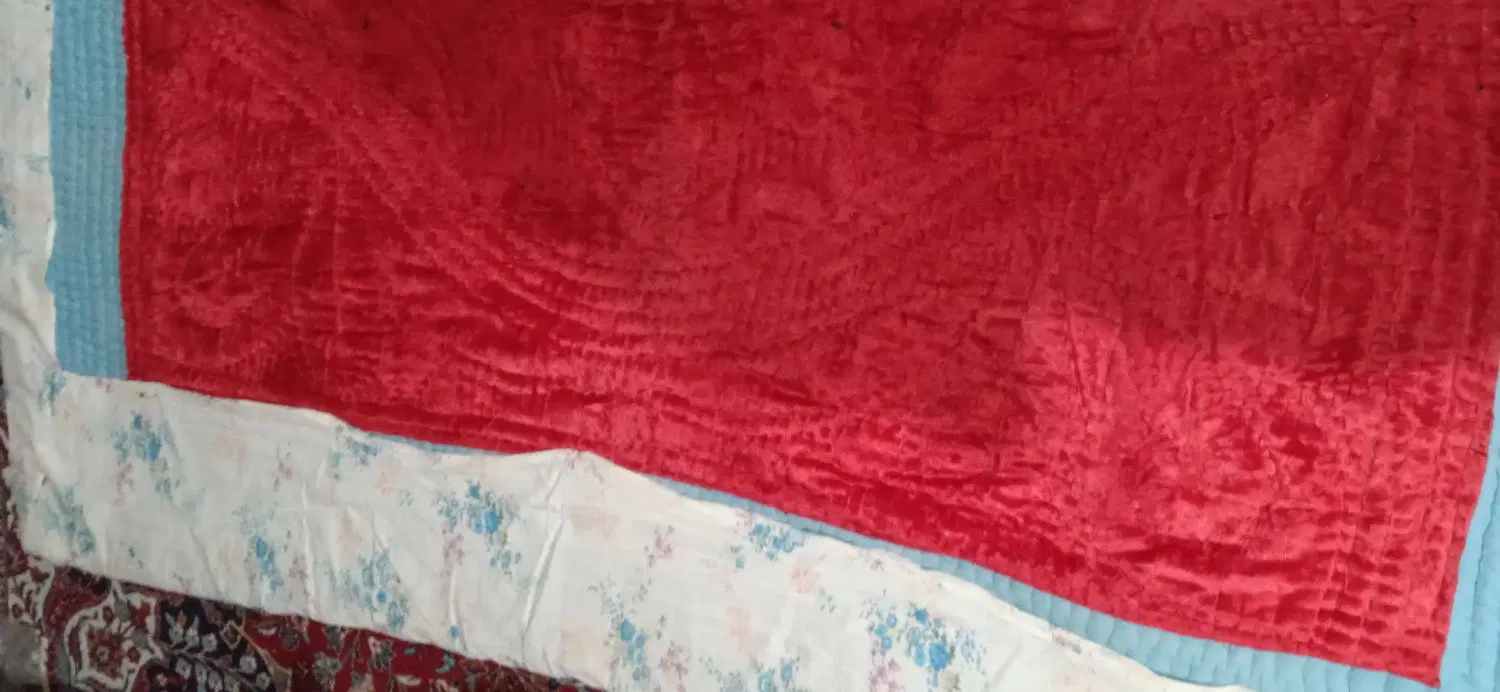 لحاف|رختخواب، بالش، پتو|کرمانشاه, |دیوار