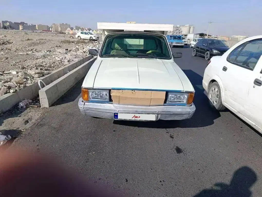 وانت 93|خودرو سواری و وانت|همدان, |دیوار
