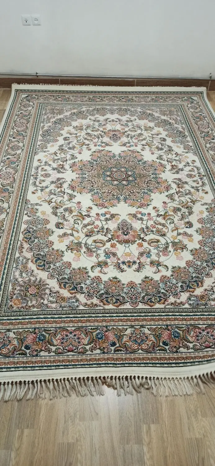 فرش 700|فرش|مهاباد (آذربایجان غربی), |دیوار