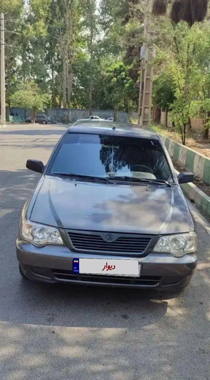 111مدل 90|خودرو سواری و وانت|کرمان, |دیوار