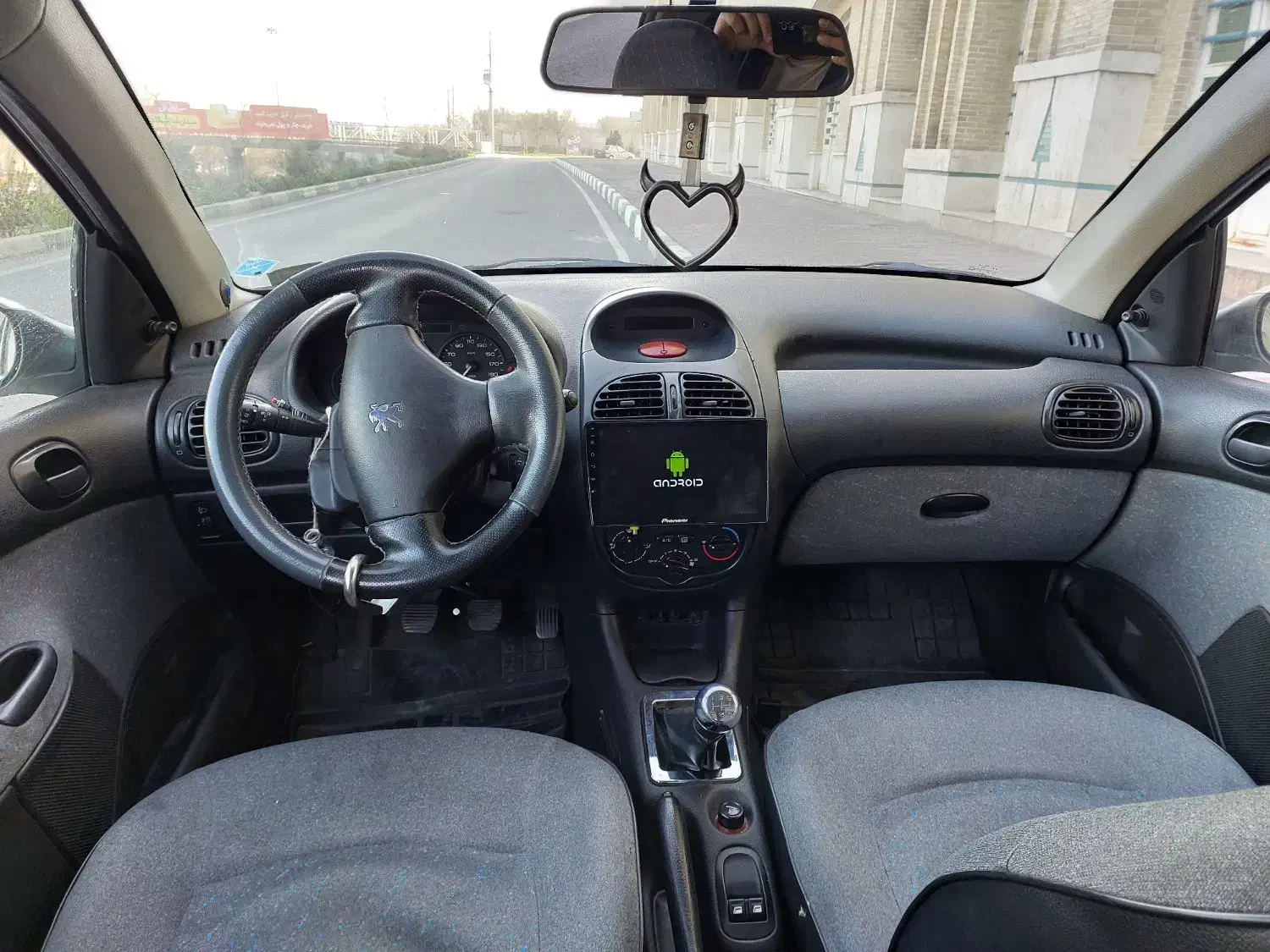 206|خودرو سواری و وانت|مشهد, هفده شهریور|دیوار