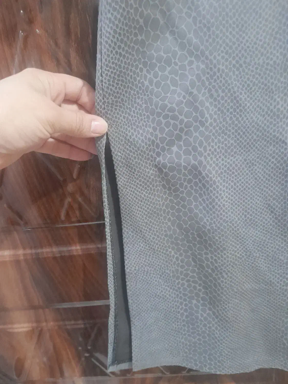 پالتو|لباس|شباب, |دیوار