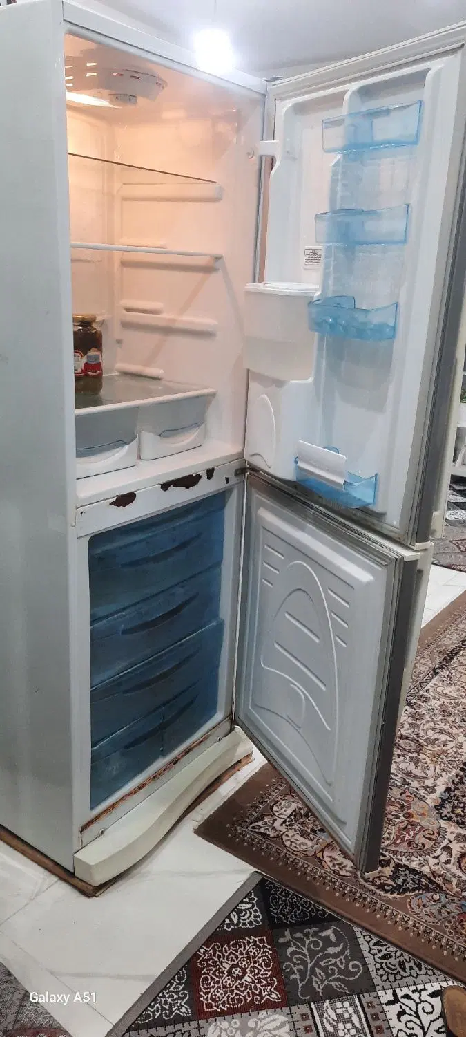 یخچال|یخچال و فریزر|شیروان (خراسان), |دیوار