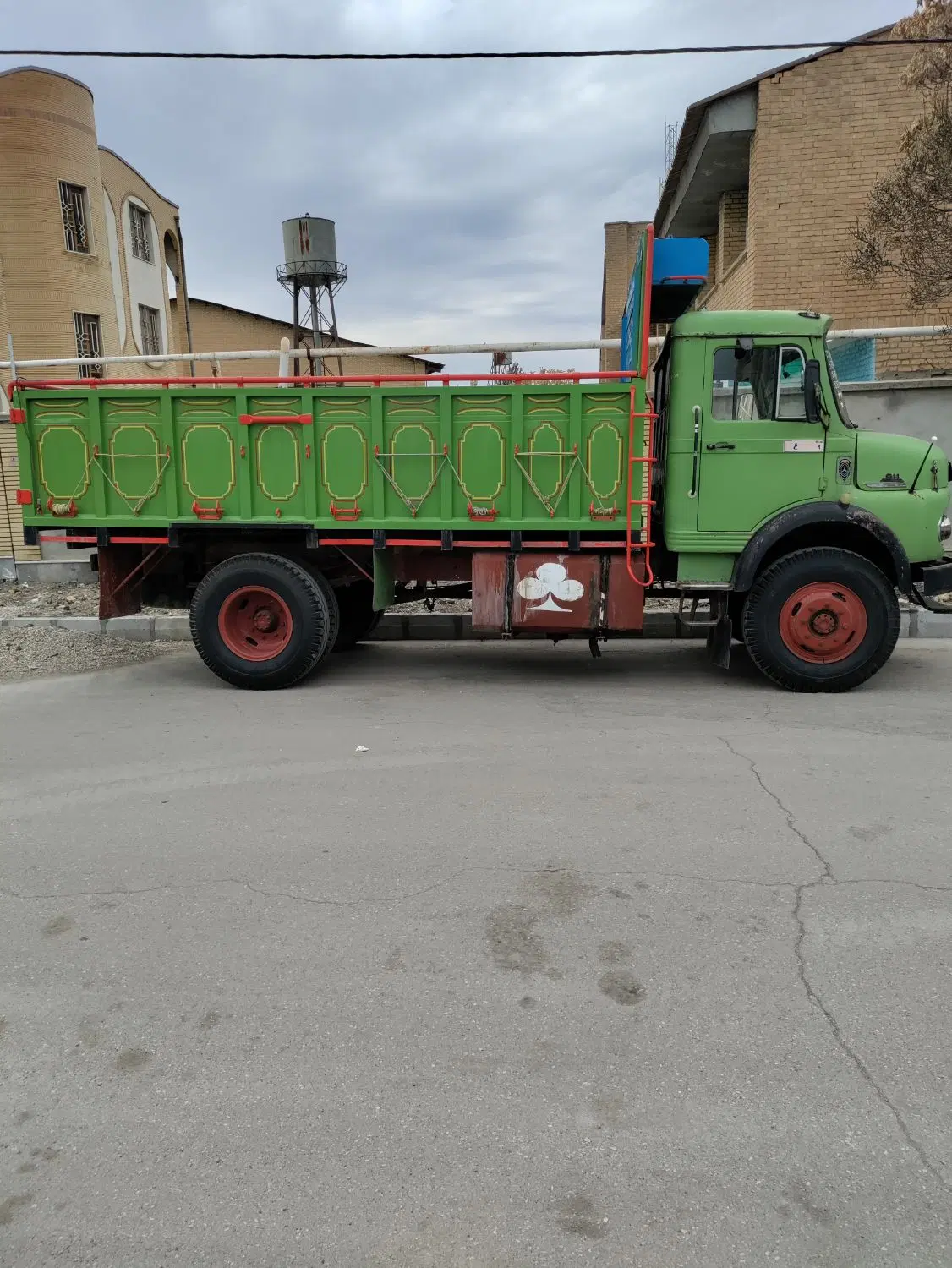 بنز ۹۱۱|خودرو سنگین|اسلامآباد غرب, |دیوار