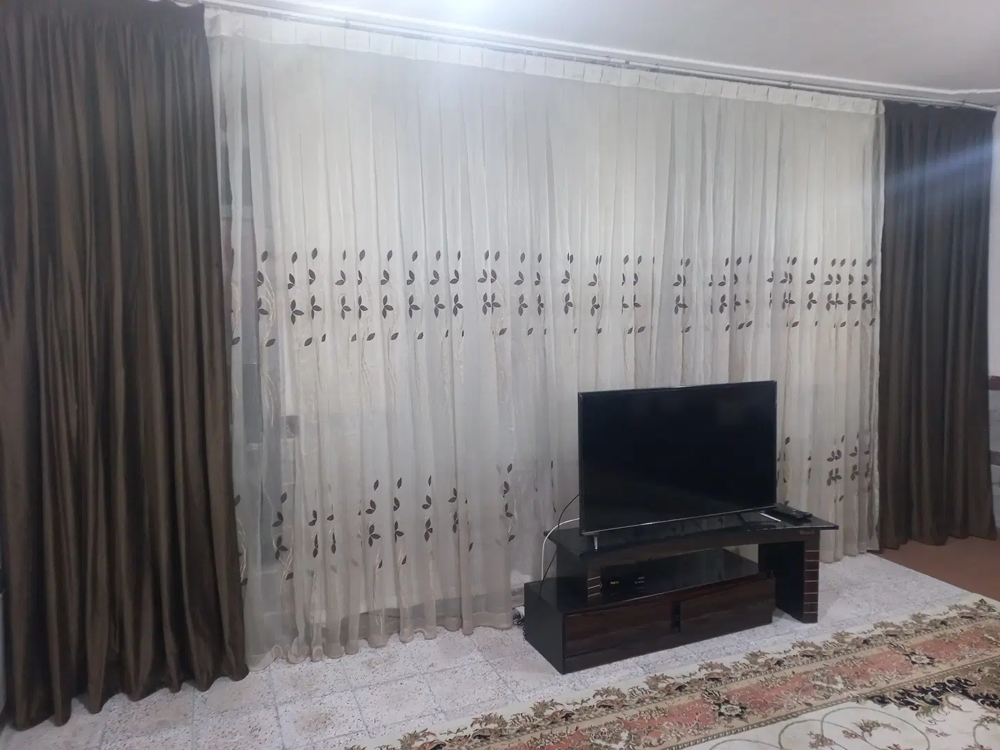 پرده|پرده، رانر، رومیزی|چوار, |دیوار