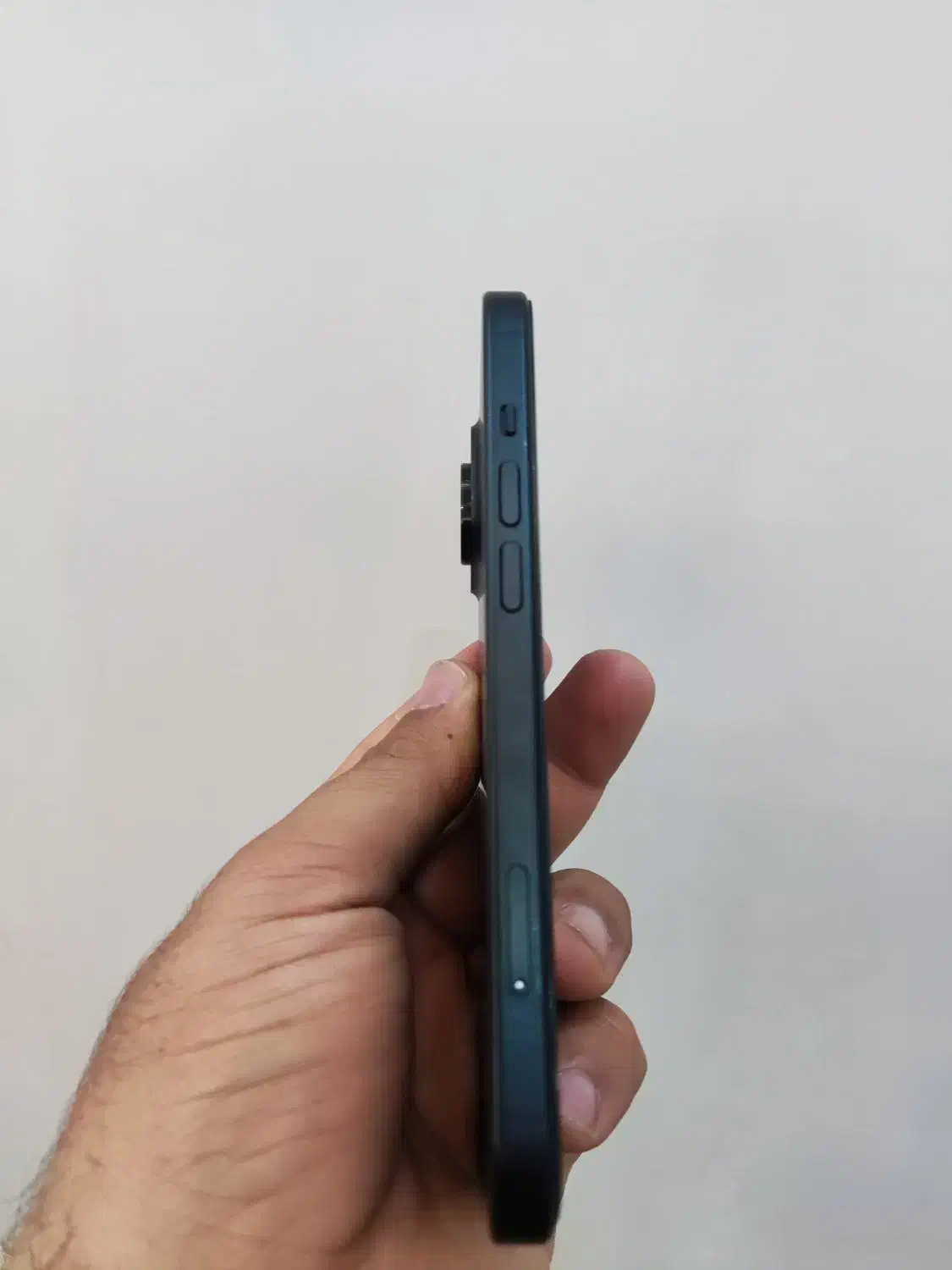 iPhone 15 normal|موبایل|اراک, |دیوار