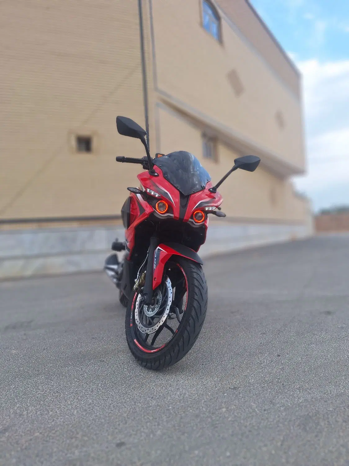 rs200|موتورسیکلت|اصفهان, سپاهانشهر|دیوار