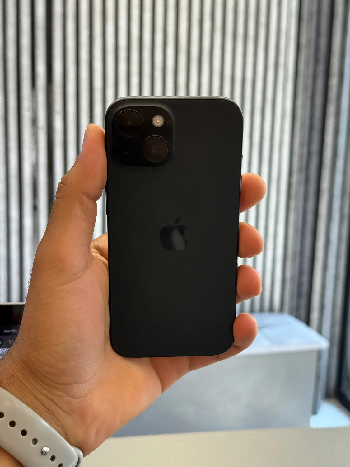 Iphone 15 normal|موبایل|رشت, چمارسرا|دیوار