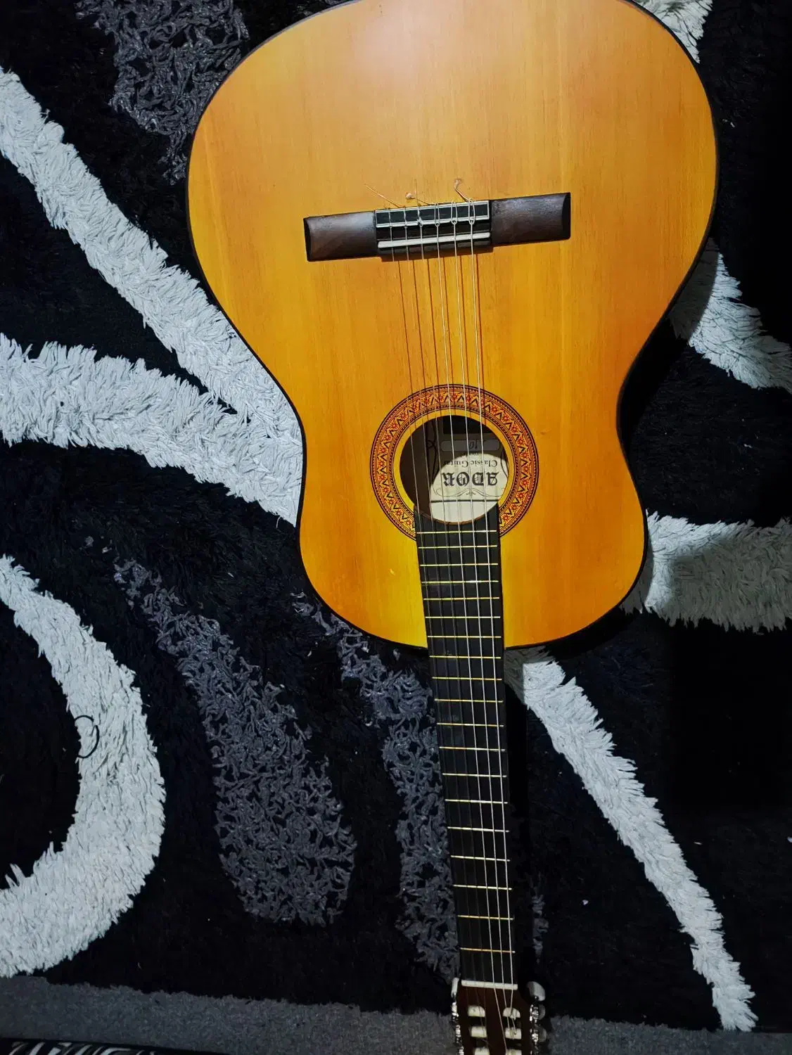 گیتار|گیتار، بیس، امپلیفایر|رشت, گیل|دیوار