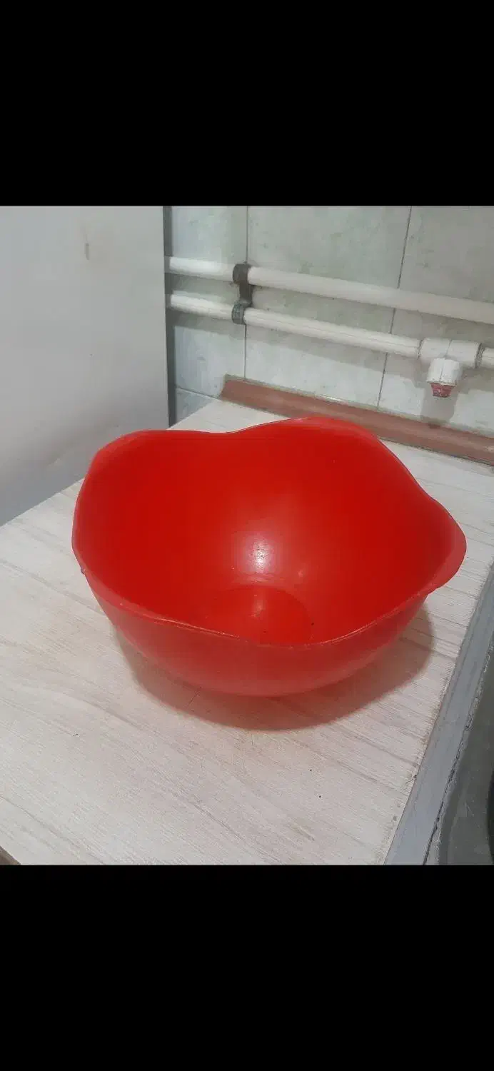 ظروف|ظروف سرو و پذیرایی|قم, وادی السلام|دیوار