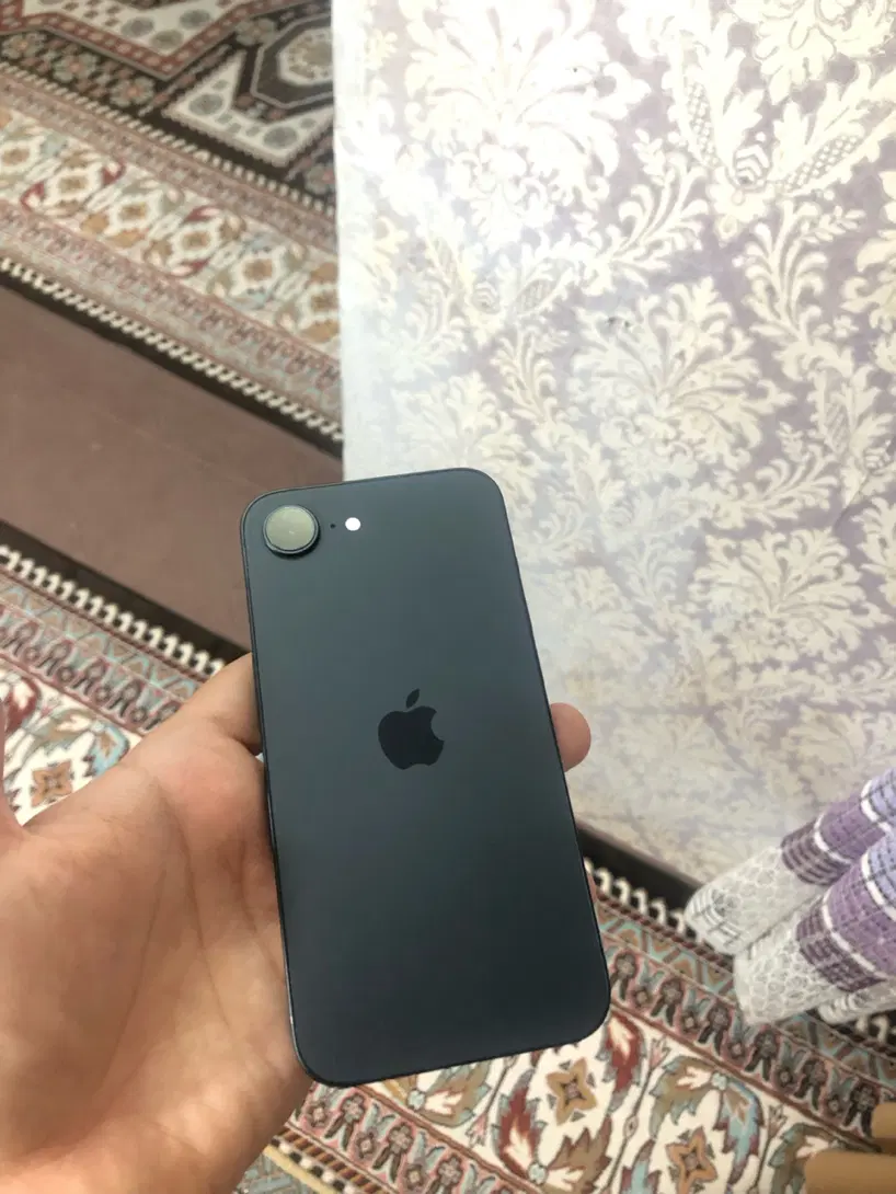 iPhone 16e فوری|موبایل|تهران, نیروی هوایی (پیروزی)|دیوار