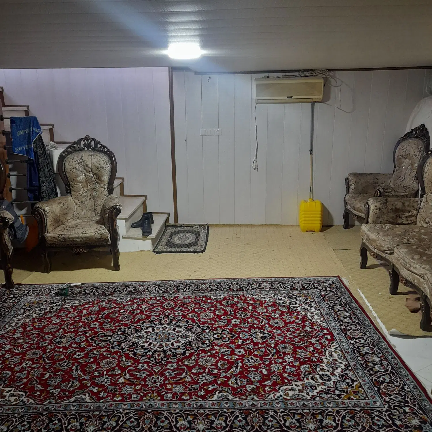 سوئیت|اجارهٔ آپارتمان|قم, باجک سه|دیوار