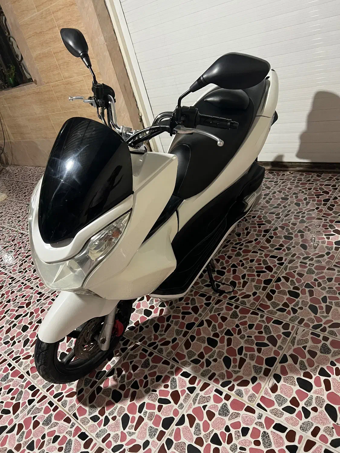 PCX125 2013|موتورسیکلت|اهرم, |دیوار