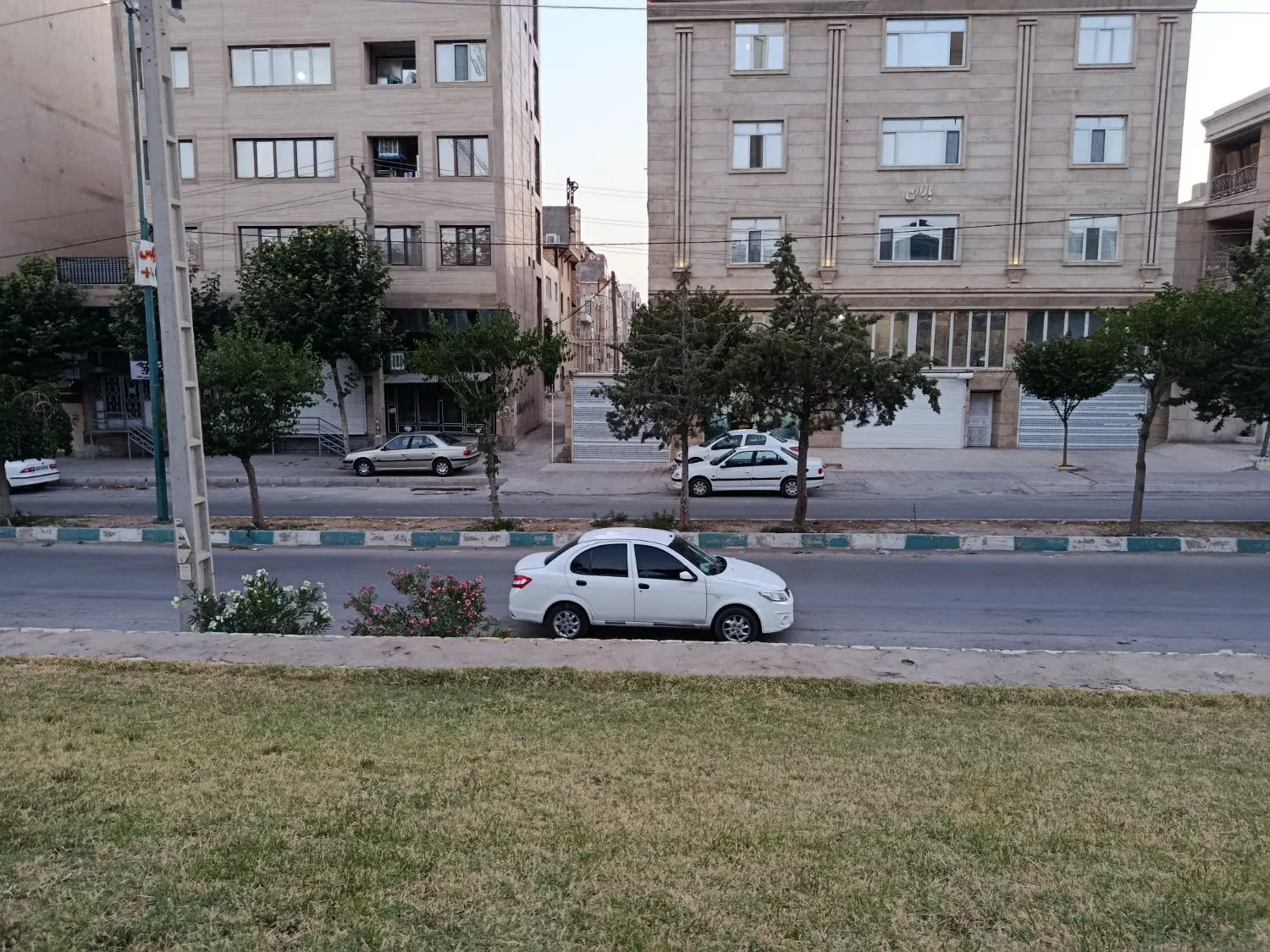 ساینا 98|خودرو سواری و وانت|کرمانشاه, |دیوار