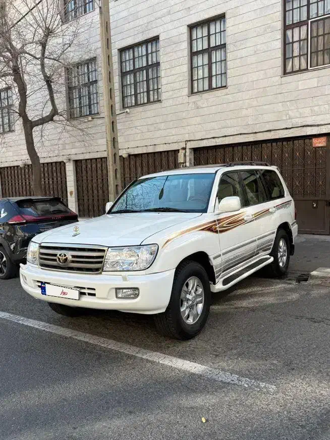 لندکروز اتاق ۱۰۰ هشت سیلندر|خودرو سواری و وانت|تهران, بلوار کشاورز|دیوار