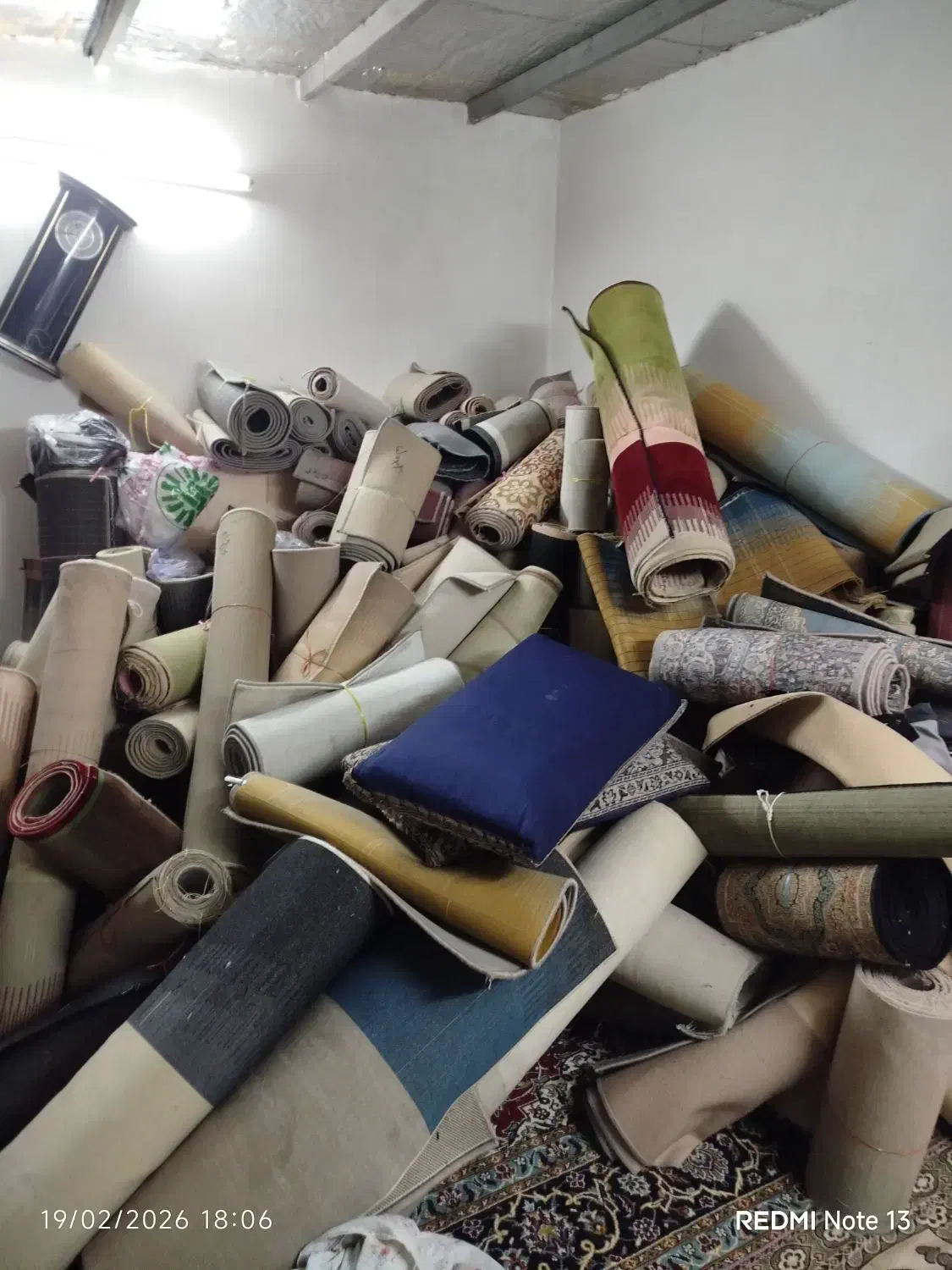 تکه فرش درهمه ابعاد وسایزهای مختلف ورنگبندی مختلف|فرش|مشهد, ابوذر|دیوار