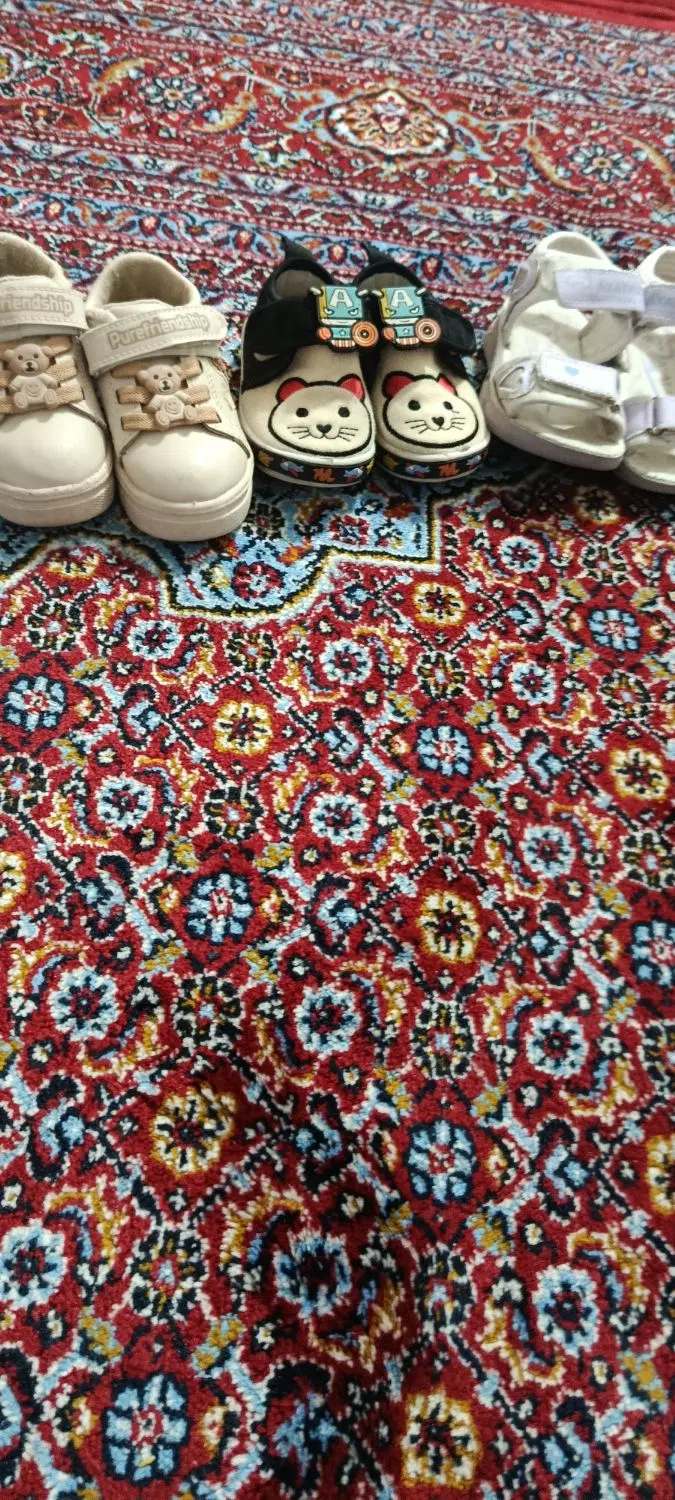 کفش|کفش و لباس بچه|زاهدان, |دیوار