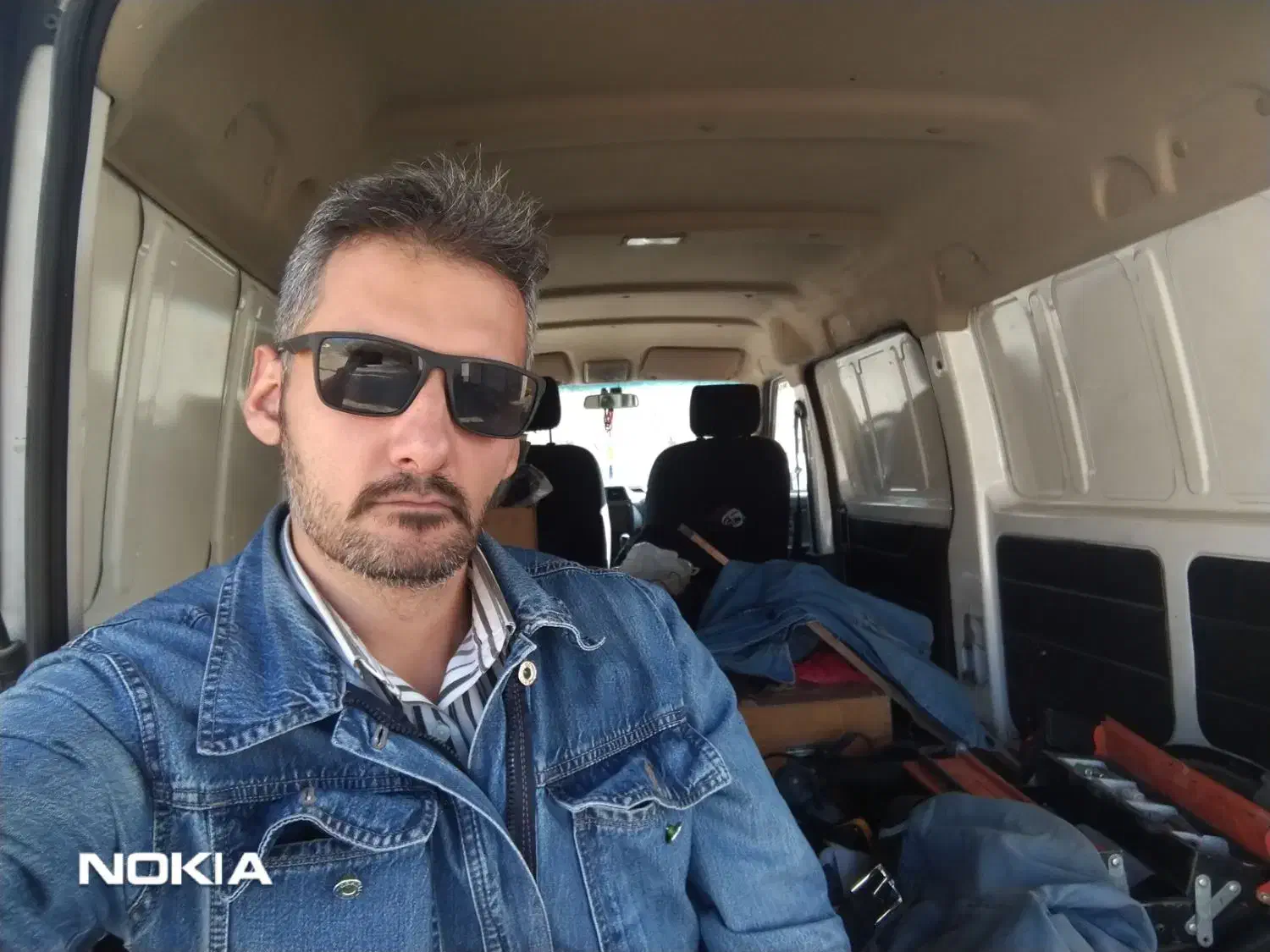 برقکار عیب‌یابی واتصال لوستر تلفن فوری برق کار|خدمات پیشه و مهارت|تبریز, |دیوار