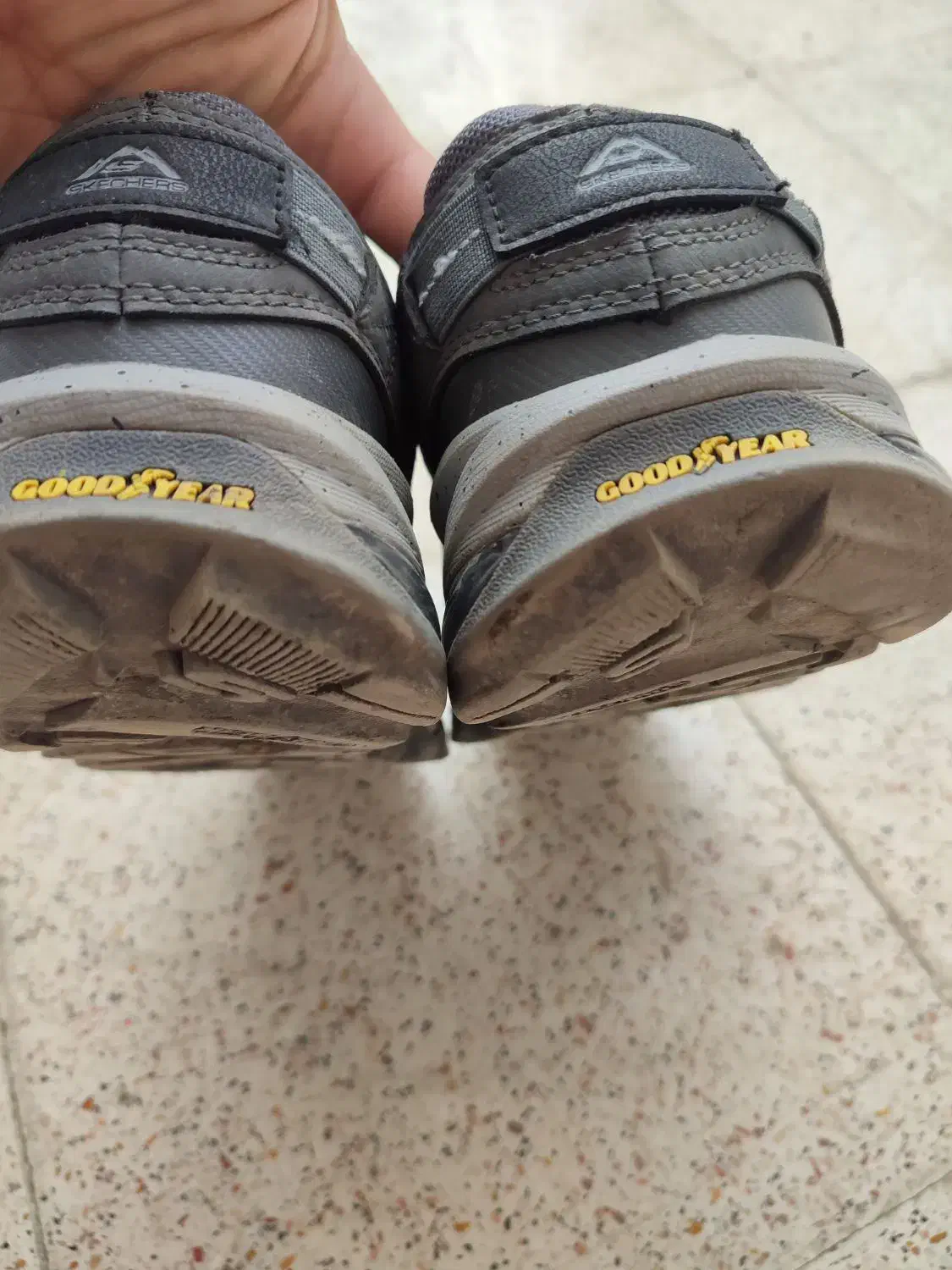 کتونی اسکیچرز|کیف، کفش، کمربند|خرمآباد, |دیوار