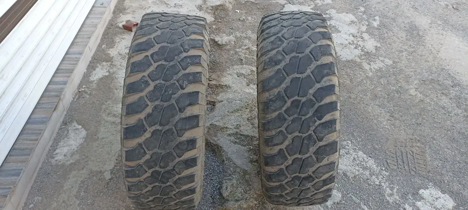 لاستیک ۳۲/۱۱.۵/۱۵|قطعات یدکی و لوازم جانبی|رشت, دیلمان|دیوار