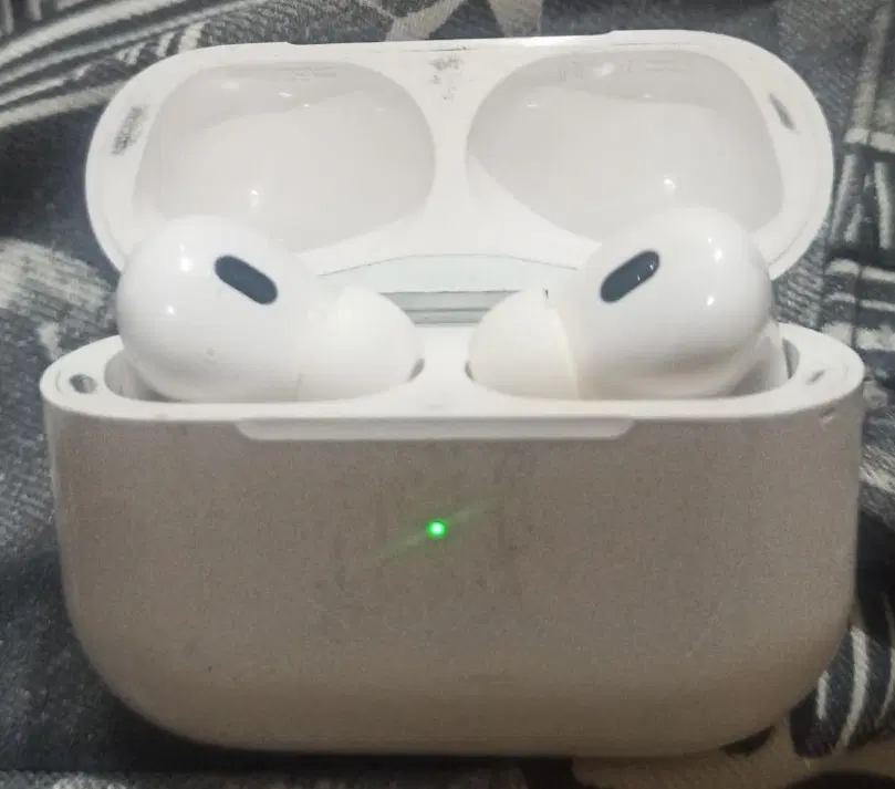 AirPods Proاصل|لوازم جانبی موبایل و تبلت|اصفهان, بهارستان|دیوار