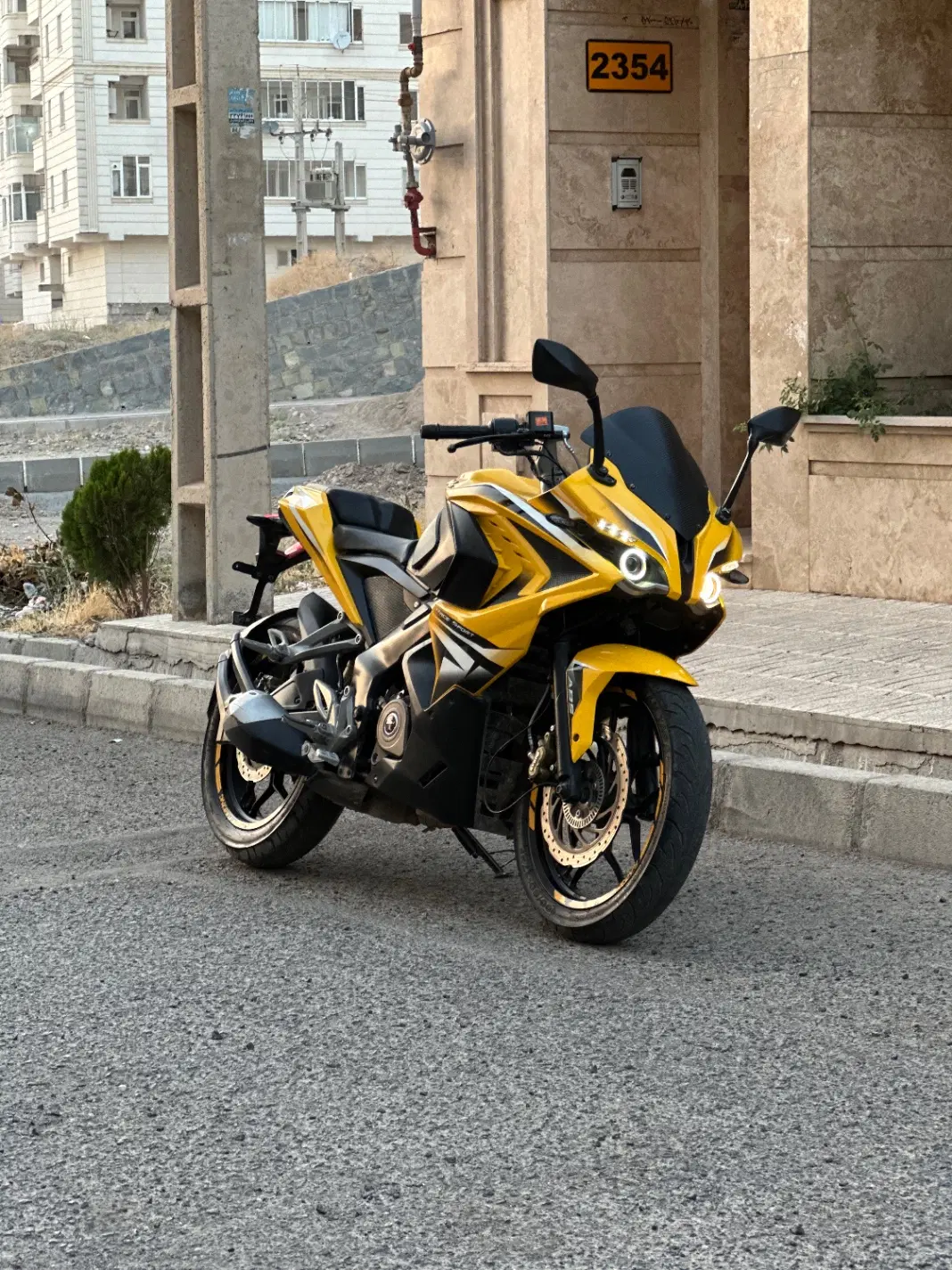 Rs 200|موتورسیکلت|زنجان, |دیوار