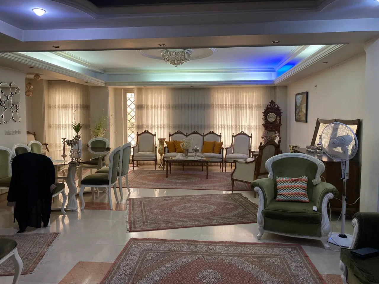 فروش ۹۳متر ( سازمان برنامه جنوبی ) در تهران - ۲۵ تیر ۱۴۰۵