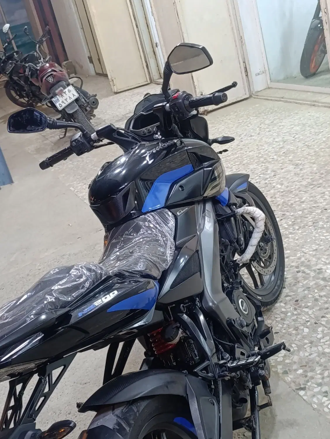 ns200|موتورسیکلت|قشم, |دیوار