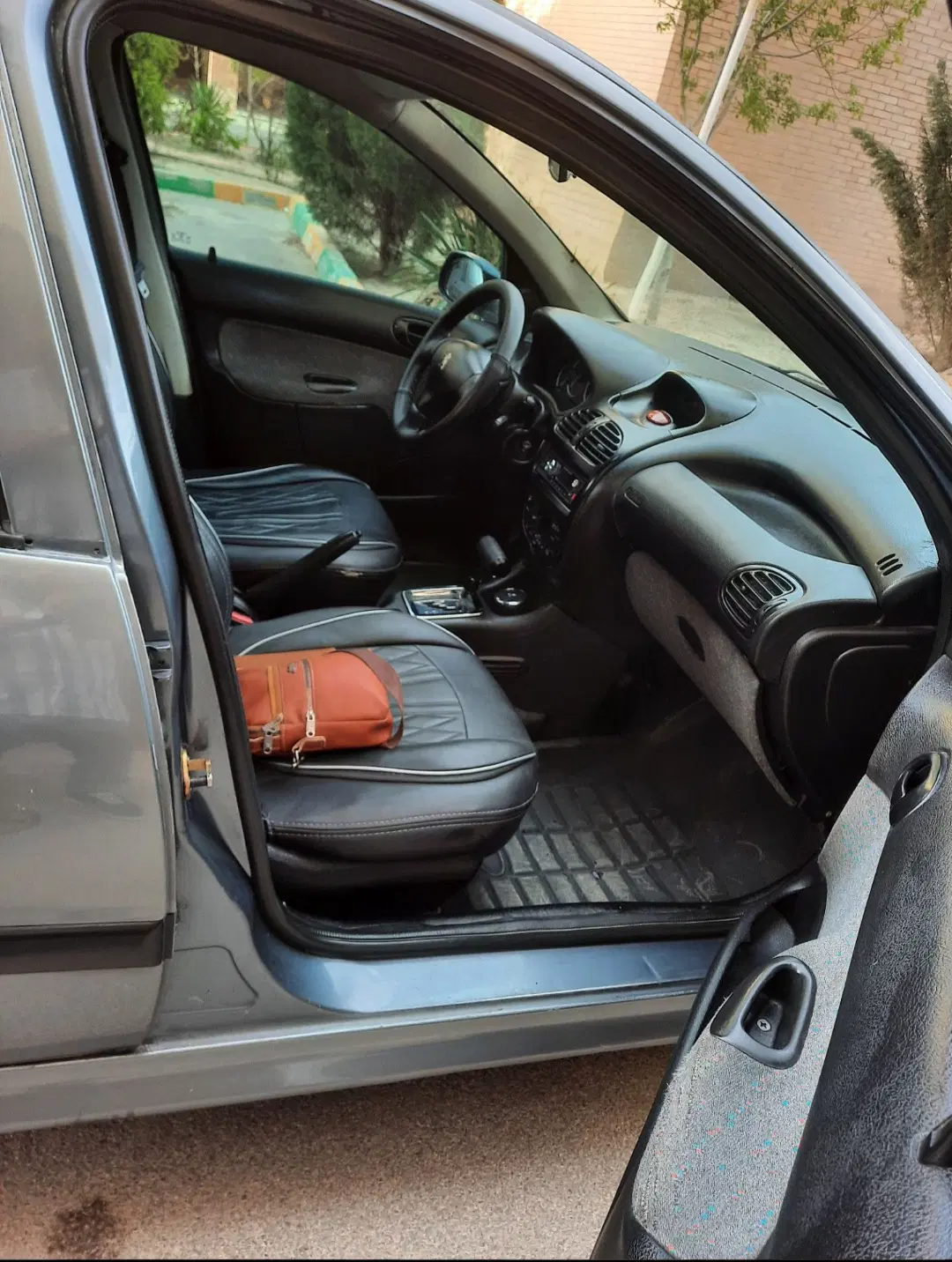 پژو 206 sd v9|خودرو سواری و وانت|اصفهان, بهارستان|دیوار