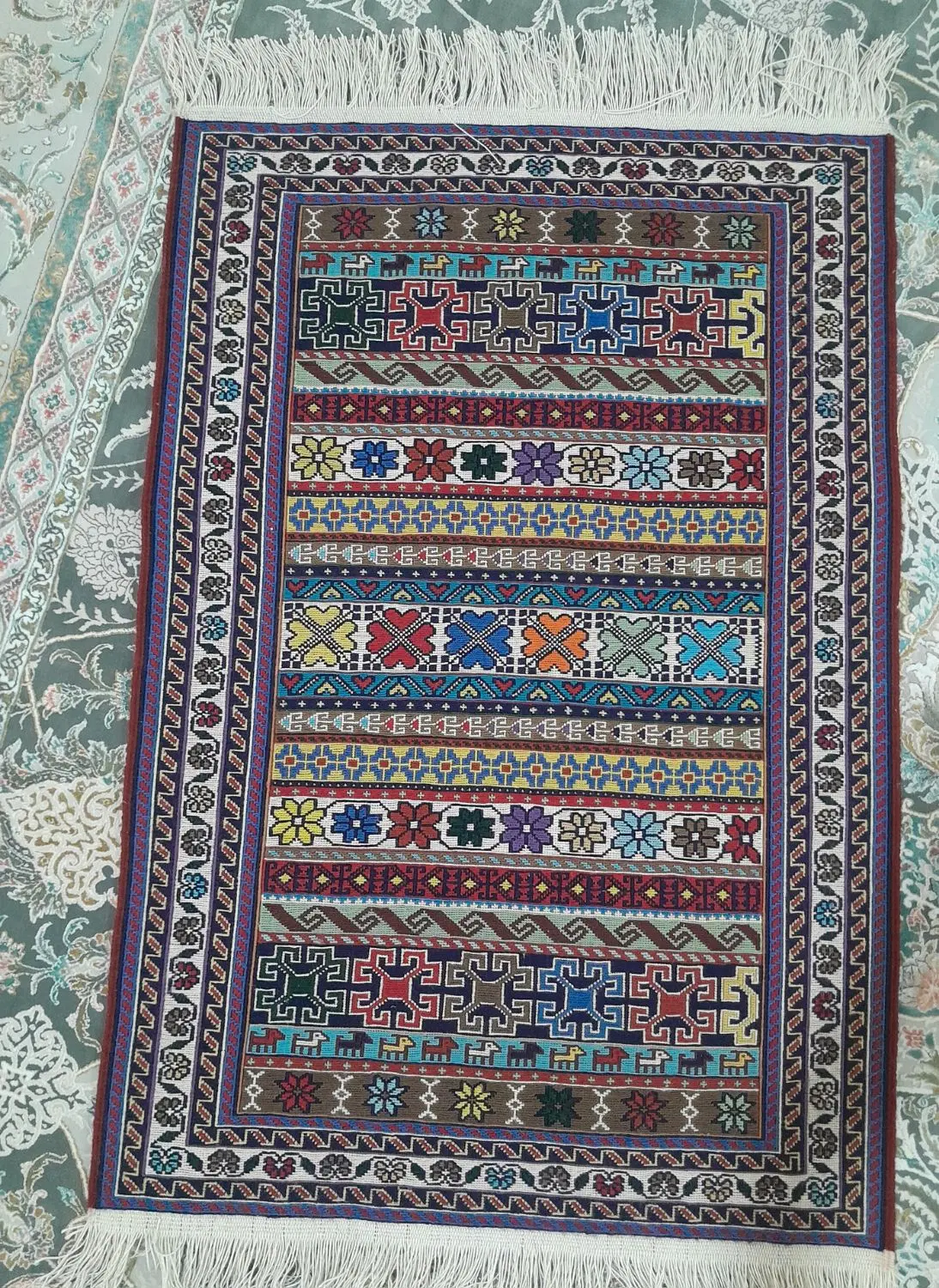 گلیم ۶۰در۹۰|گلیم، جاجیم، گبه|سیرجان, |دیوار