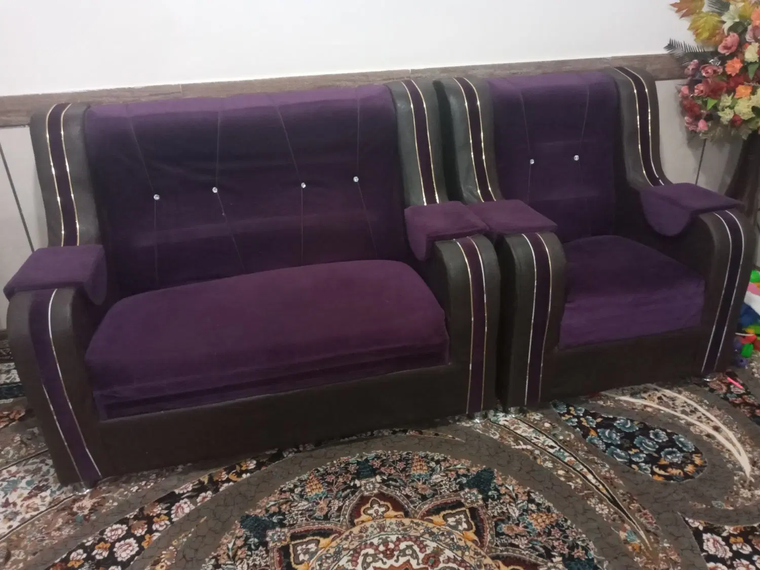 مبل|مبلمان خانگی و میز عسلی|زاوه, |دیوار