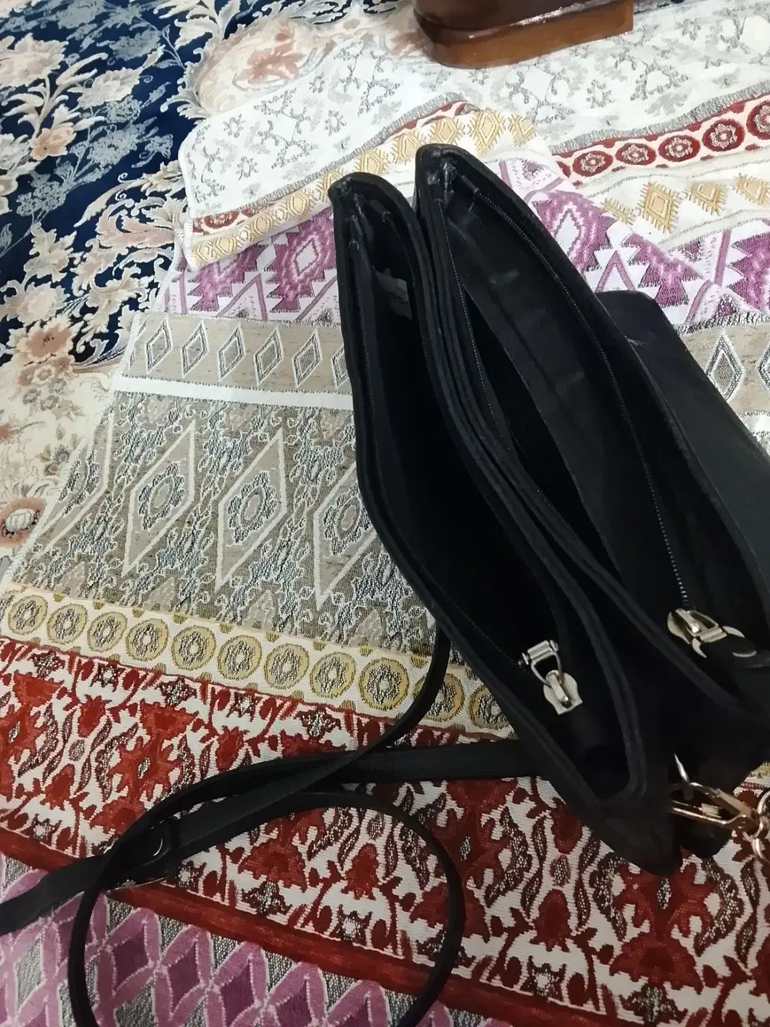 کیف چرم|کیف، کفش، کمربند|پلنگ آباد, |دیوار