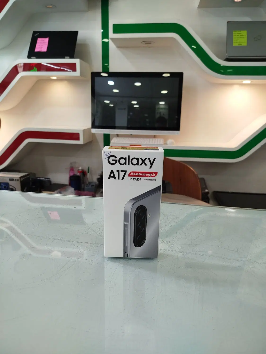Samsung A17 8/256|موبایل|تهران, فلسطین (میدان انقلاب)|دیوار