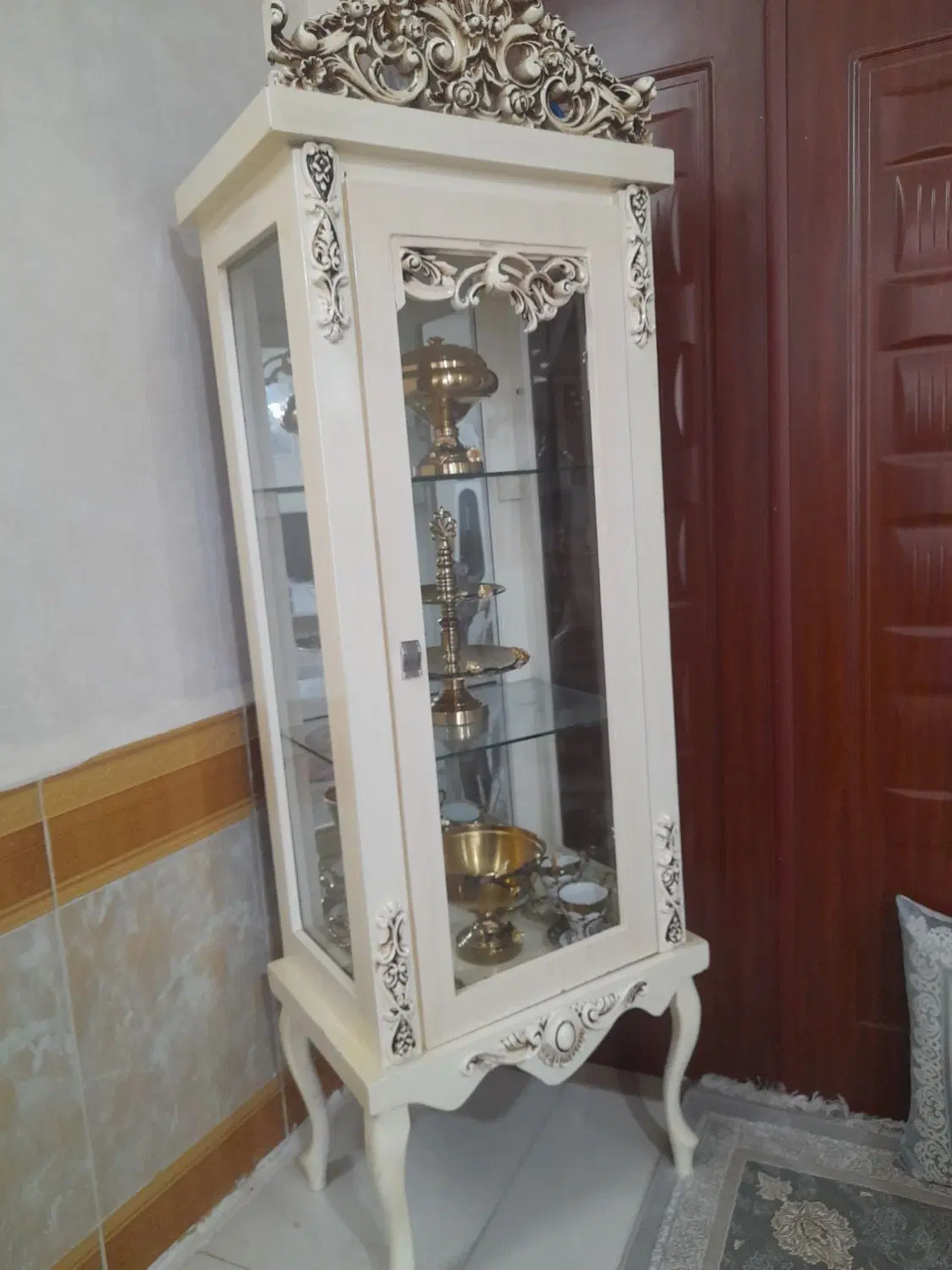 گنجه|بوفه، ویترین، کنسول|تربت‌حیدریه, بهشت عسکری|دیوار