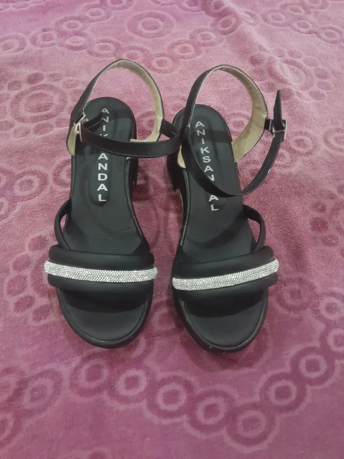 کفش مجلسی|کیف، کفش، کمربند|دزفول, |دیوار