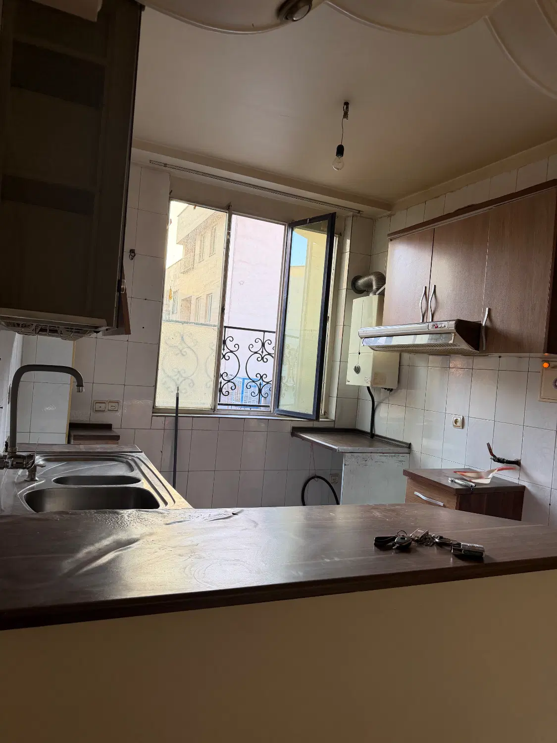 آپارتمان ۶۷ متری تاپ لوکیشن ۱۷ شهریور - Widok 2