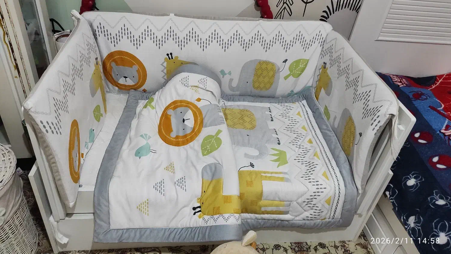 لواز منزل|تخت و صندلی بچه|مشهد, میعاد (شهرک غرب)|دیوار