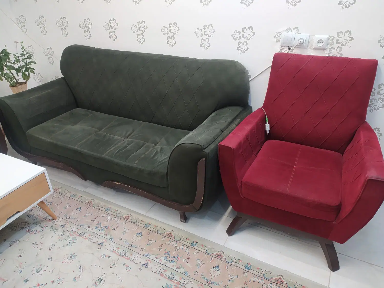 مبلمان|مبلمان خانگی و میز عسلی|اصفهان, ملک|دیوار