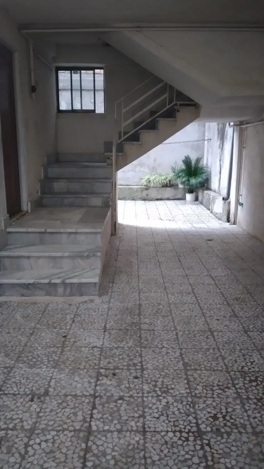 اجاره|اجارهٔ آپارتمان|رشت, معلولین|دیوار