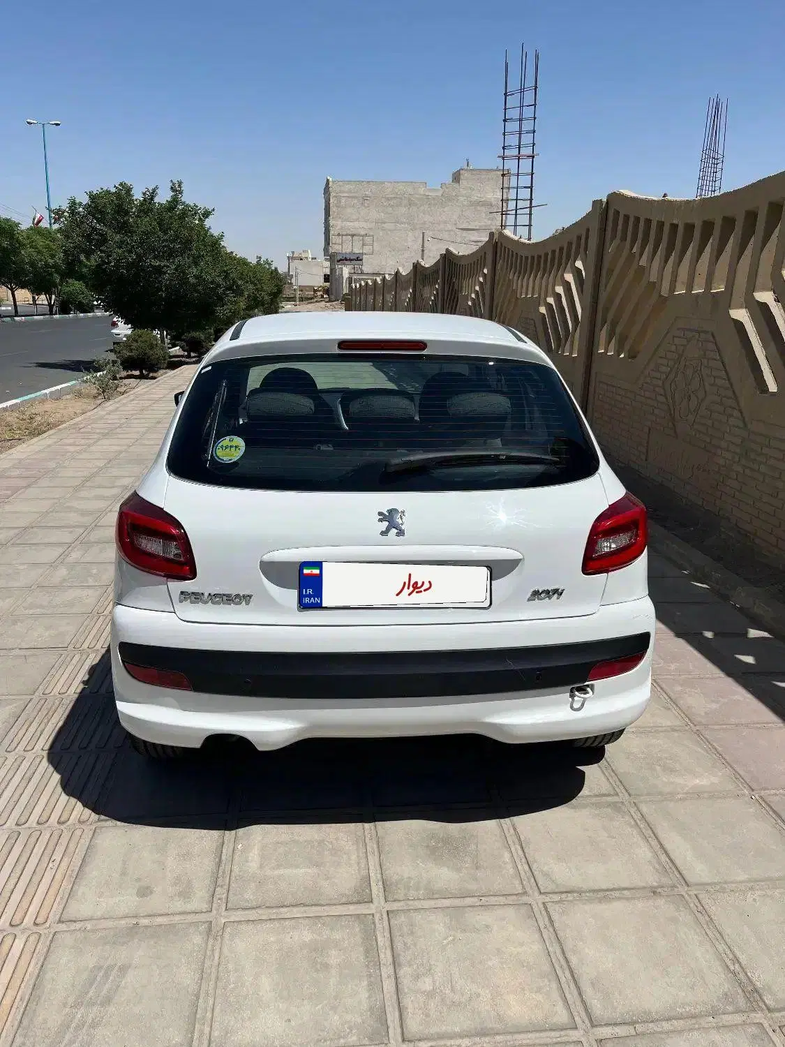 پژو ۲۰۷|خودرو سواری و وانت|یزد, |دیوار