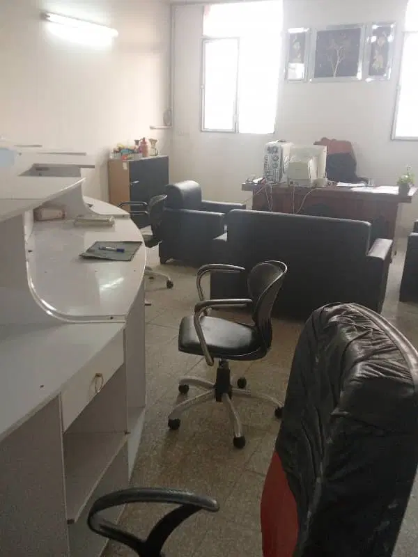 منشی|استخدام اداری و مدیریت|کرمانشاه, |دیوار