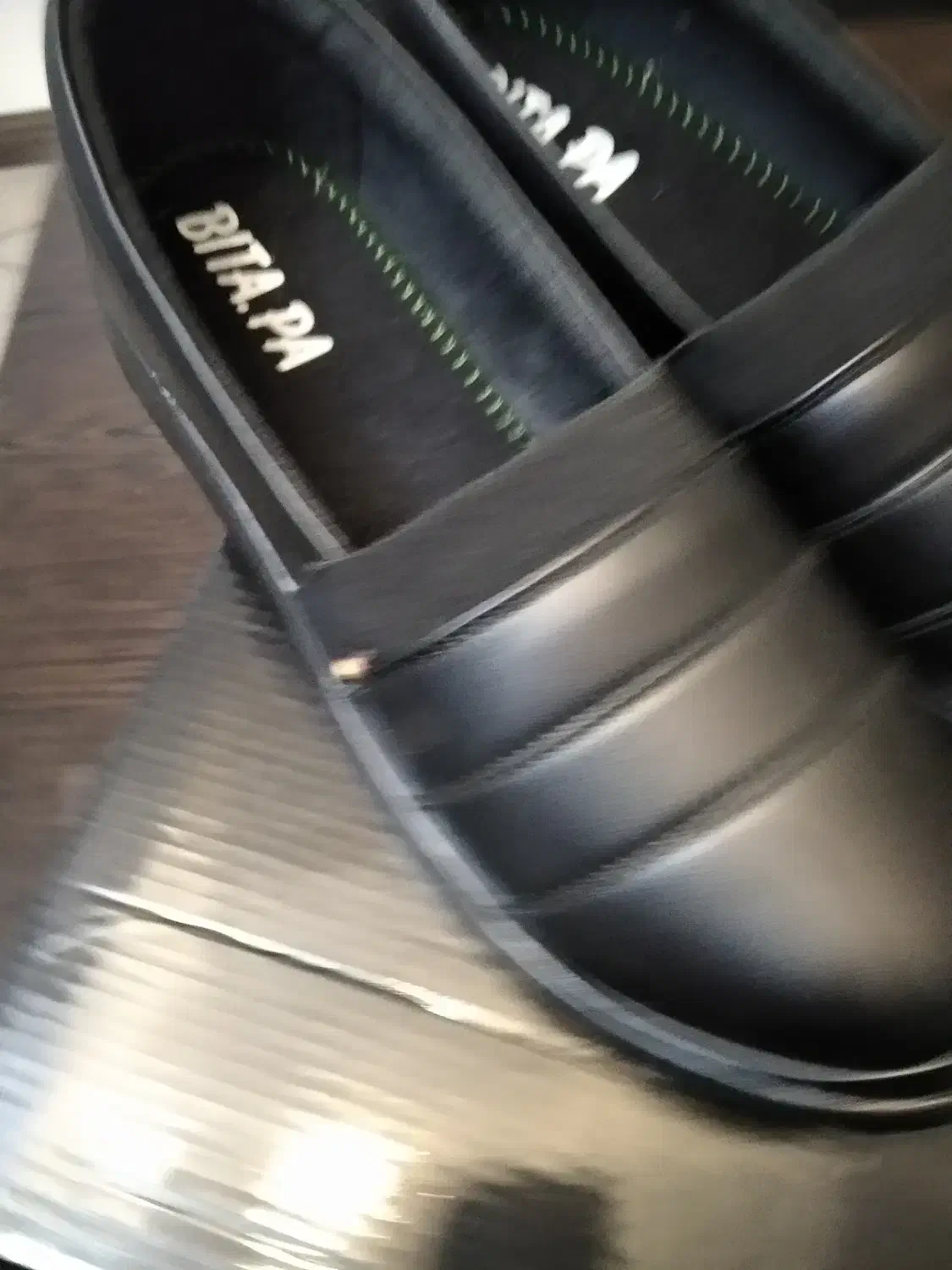 کفش طبی|کیف، کفش، کمربند|شیراز, ملاصدرا|دیوار