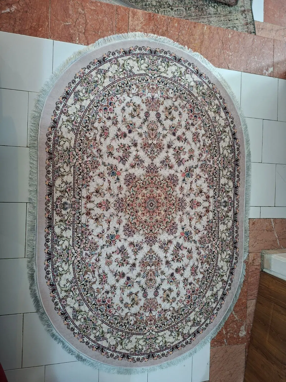 فرشینه|فرش|تهران, جمهوری|دیوار