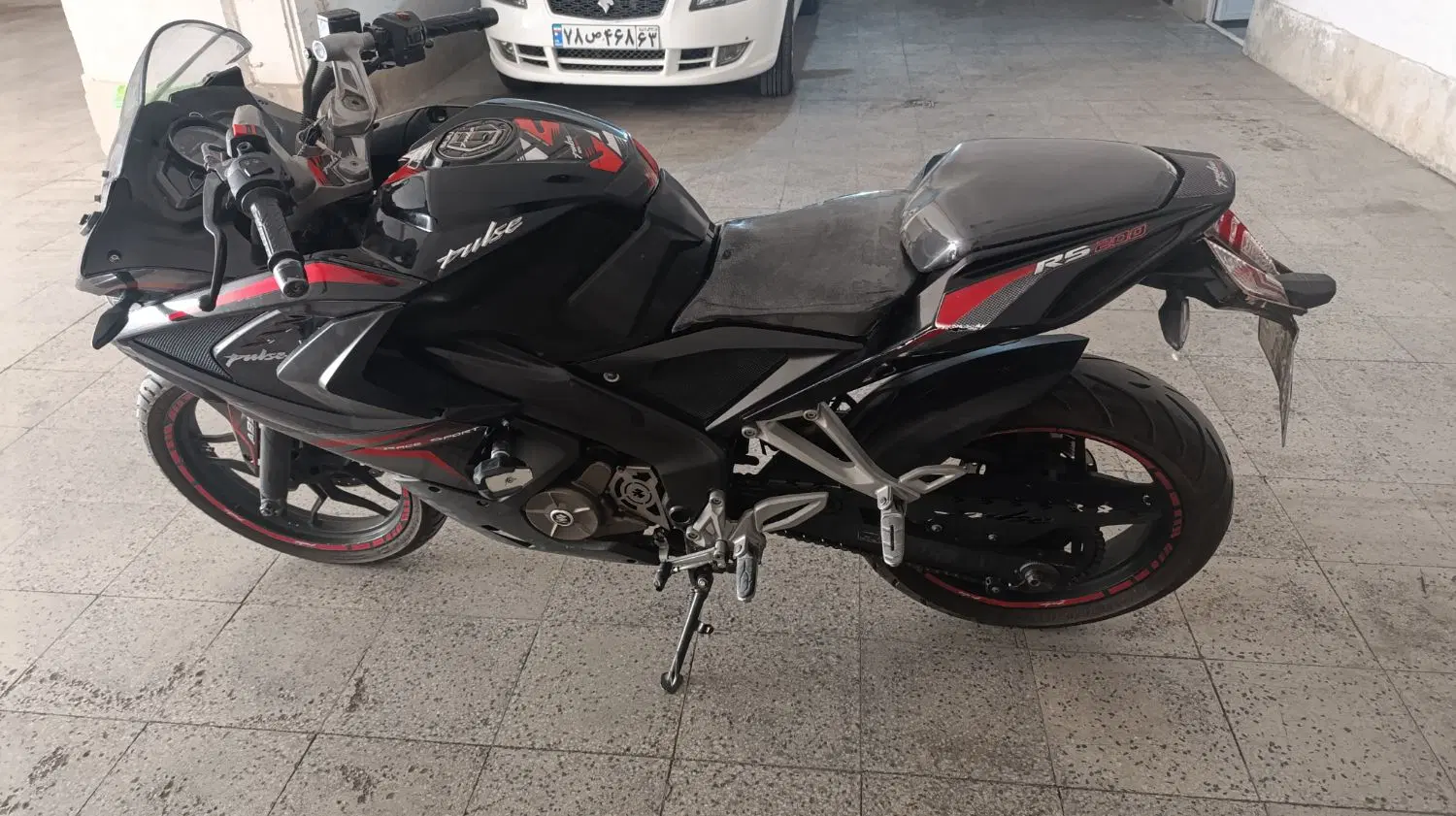 RS200|موتورسیکلت|شیراز, کلاهدوز|دیوار